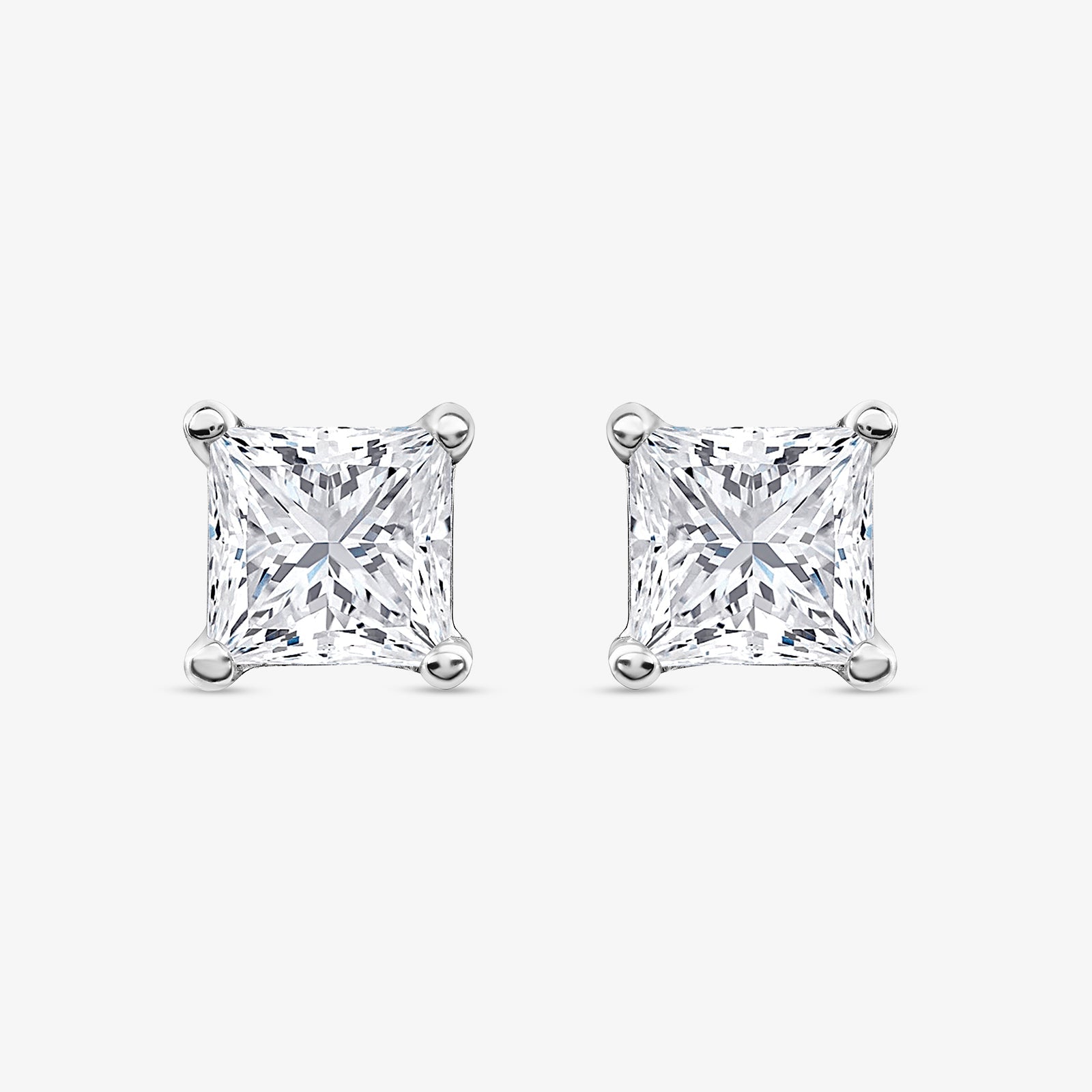 CLASSIC <span>Square Diamond Stud</span> EARRINGS
