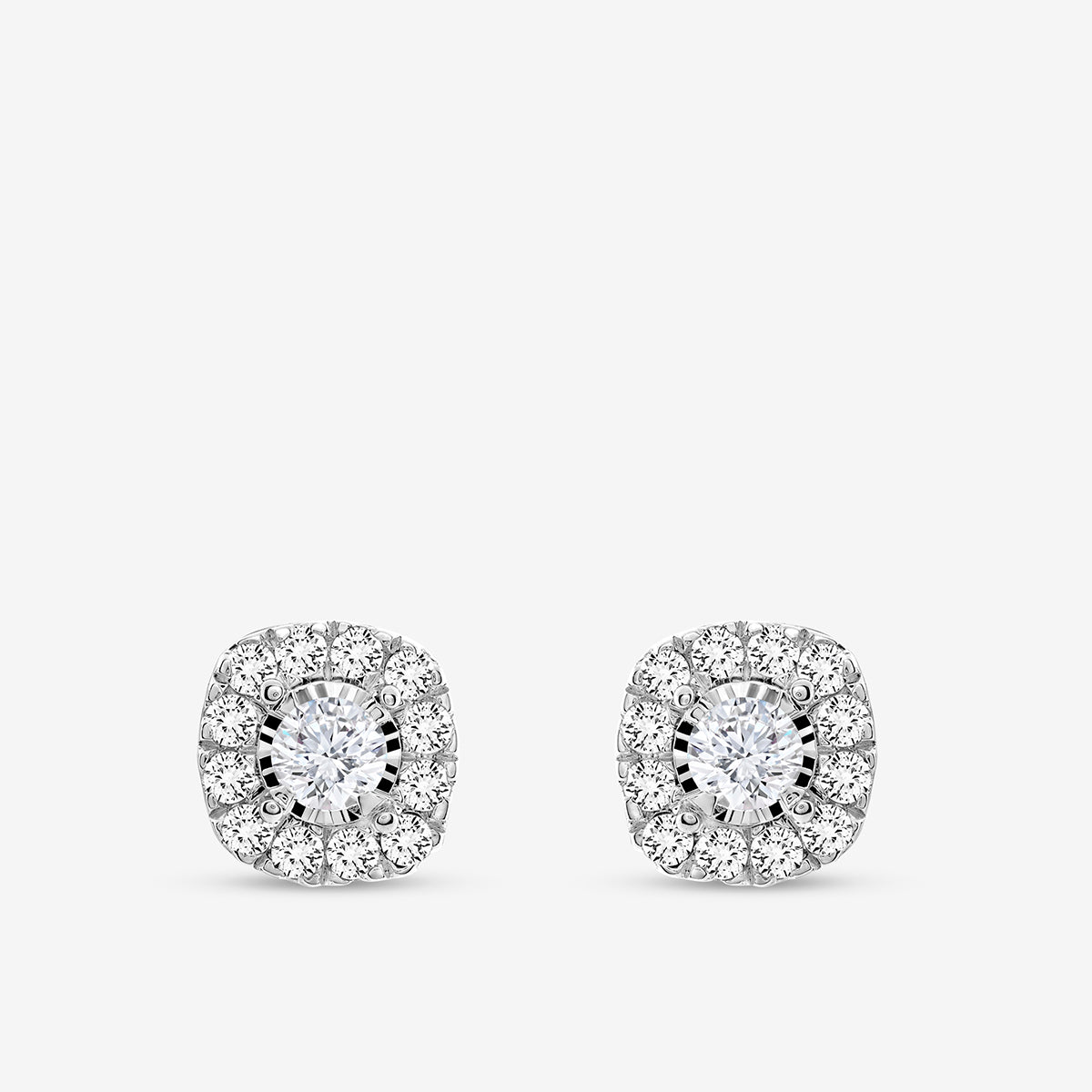 CHIC<span> Halo Stud </span>EARRINGS