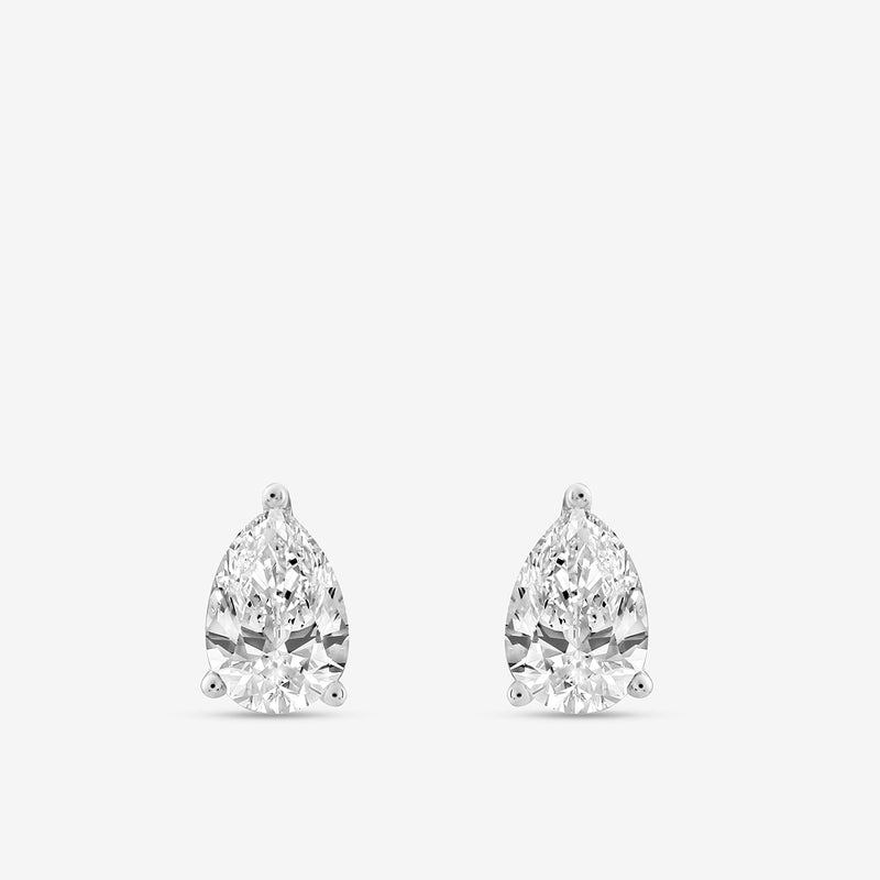 Keemti Jewels PEARLUXE Solitaire Stud Earrings feature a timeless shine in a minimalist three-prong setting.