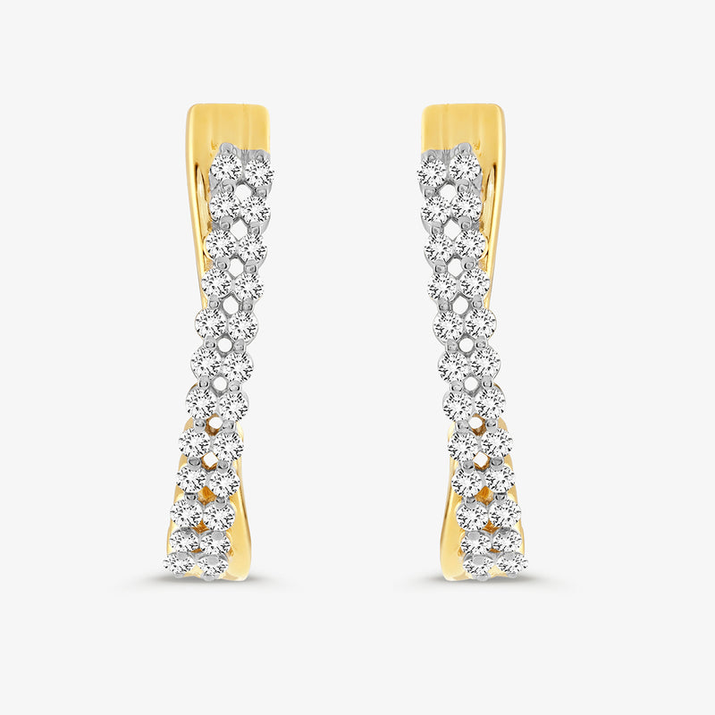 Goldfarbene Creolen mit Pavé runder Steine