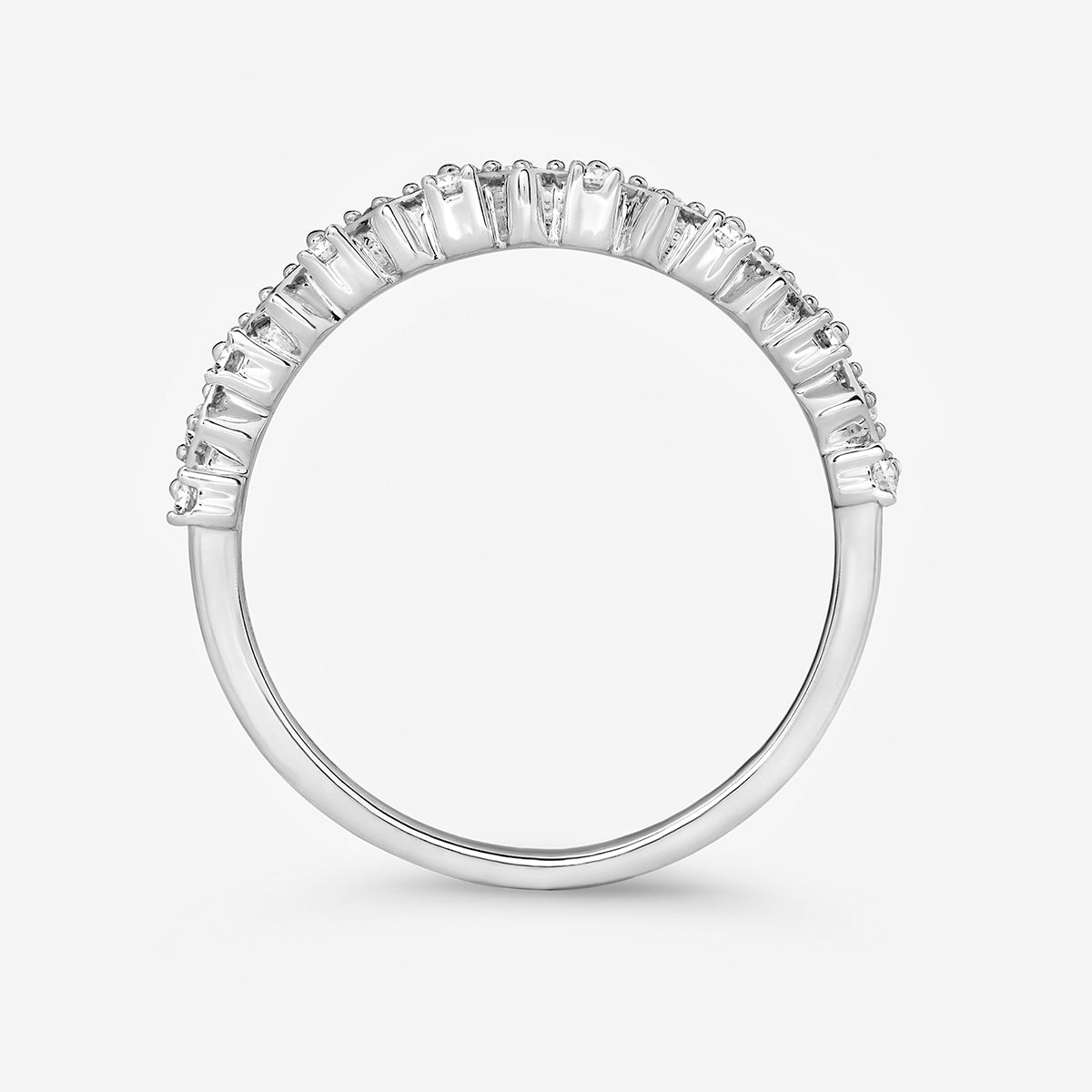 925 silver mosaic diamond ring, straight top view of prong-set square diamonds