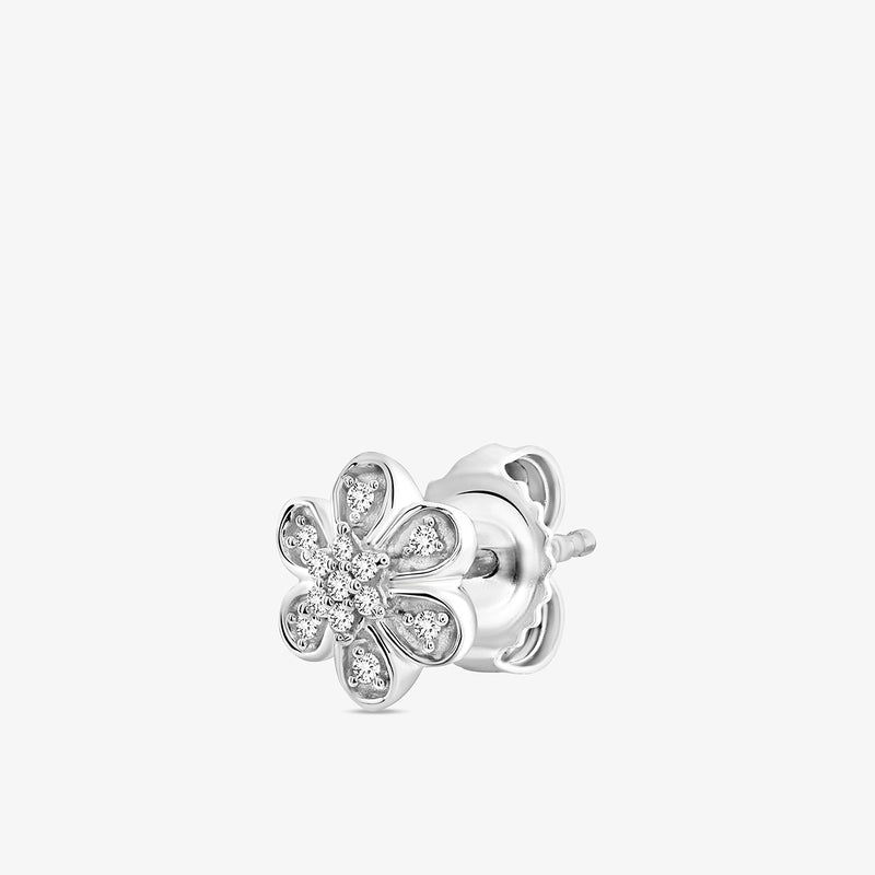 The MINI Floral Stud EARRINGS by Keemti Jewels are elegant silver earrings with diamond-like sparkling petals.