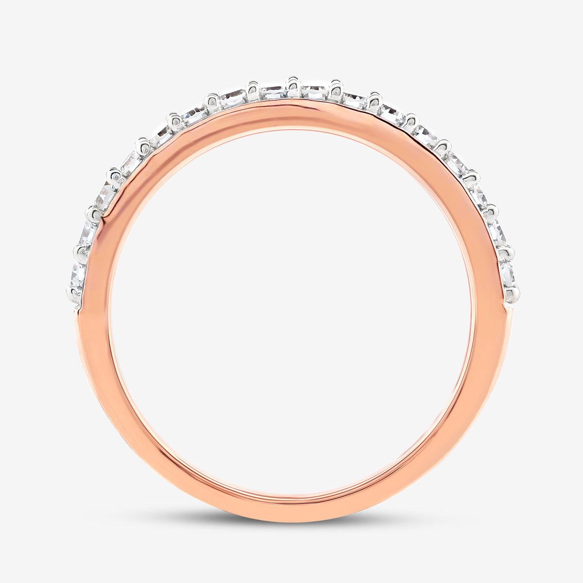 Keemti Jewels ETERNAL Glow Oval Halo Ring with round-cut diamonds, shown on a plain white background.