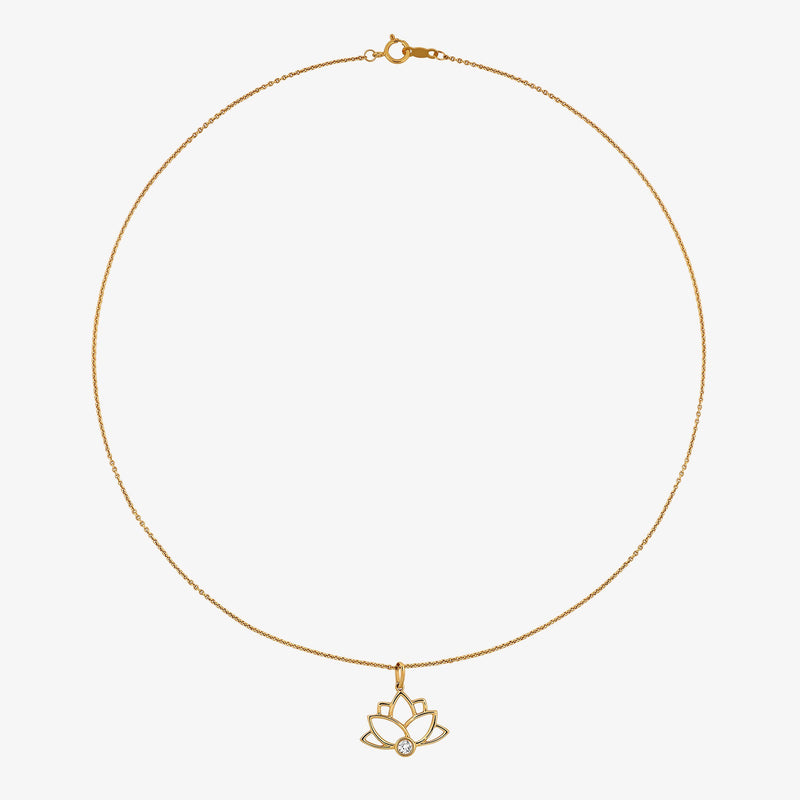 Collar con cadena fina y dije flor loto pequeño con piedra redonda