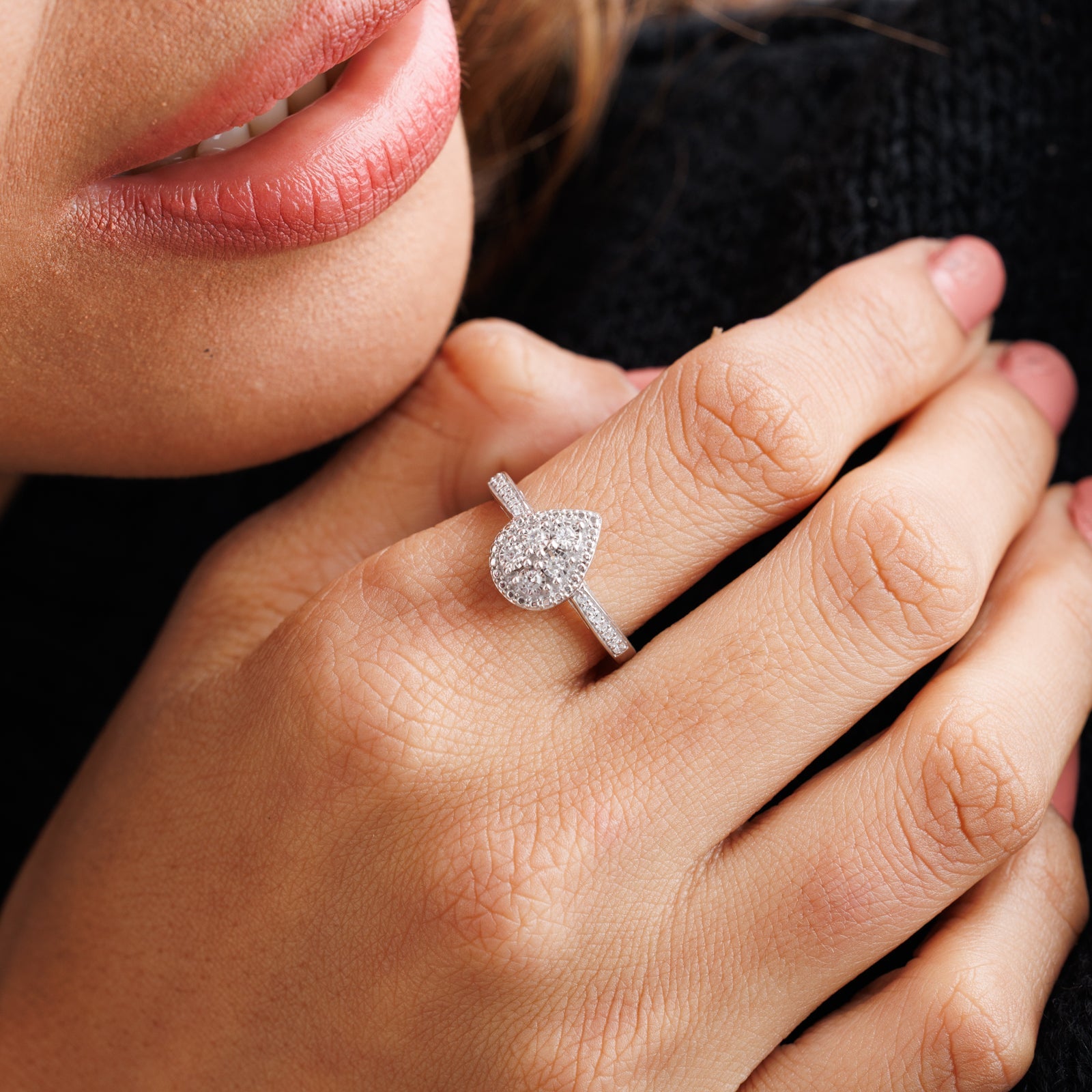 DEWDROP <span>Pear-Shaped Halo</span> RING