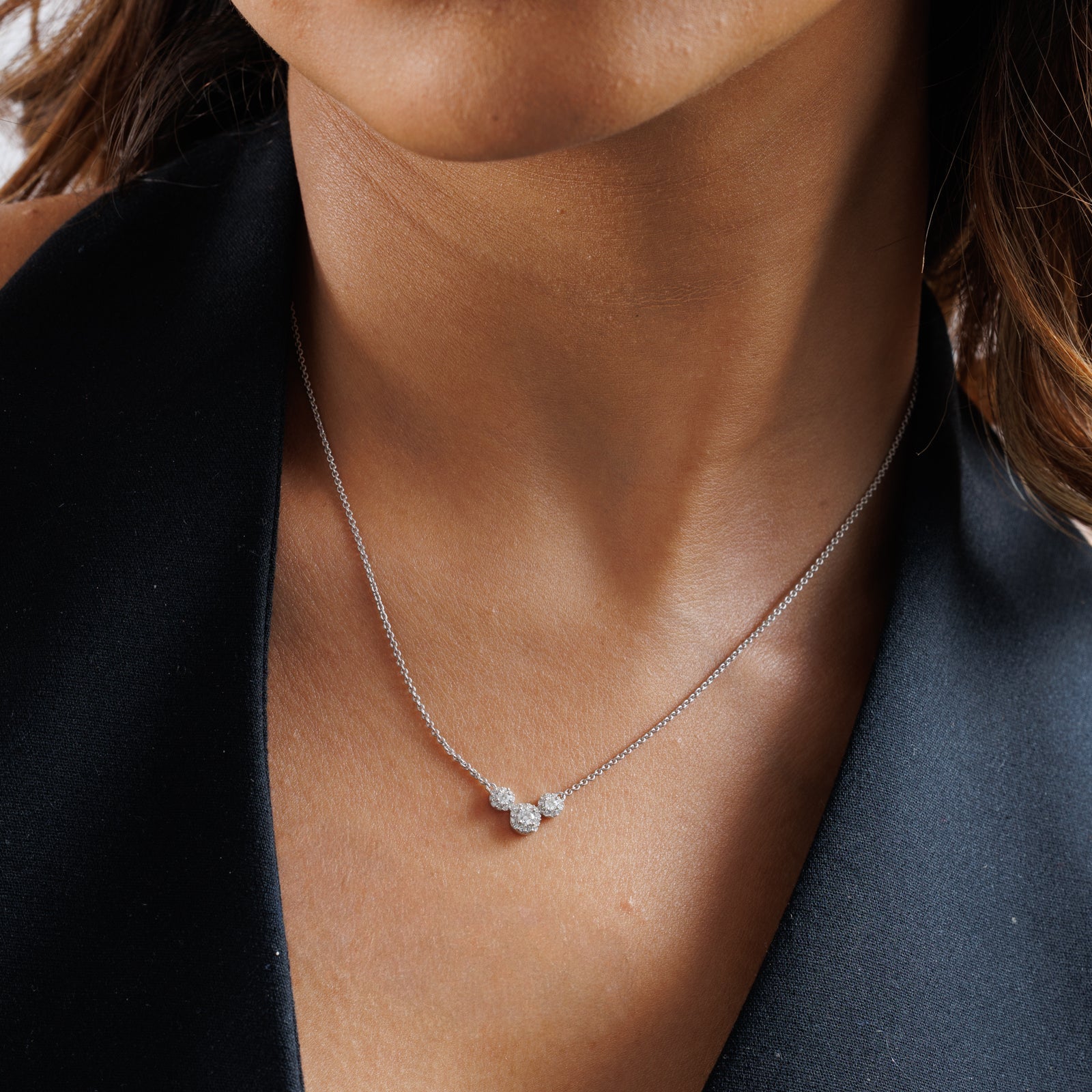 SUNBURST <span>Cluster Diamond</span> NECKLET