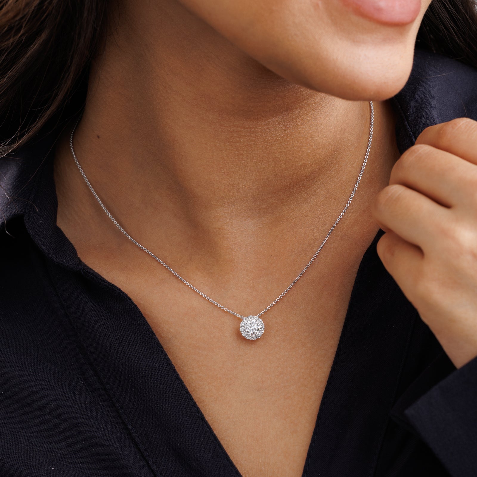 BLUSH <span>Aura Diamond</span> NECKLET