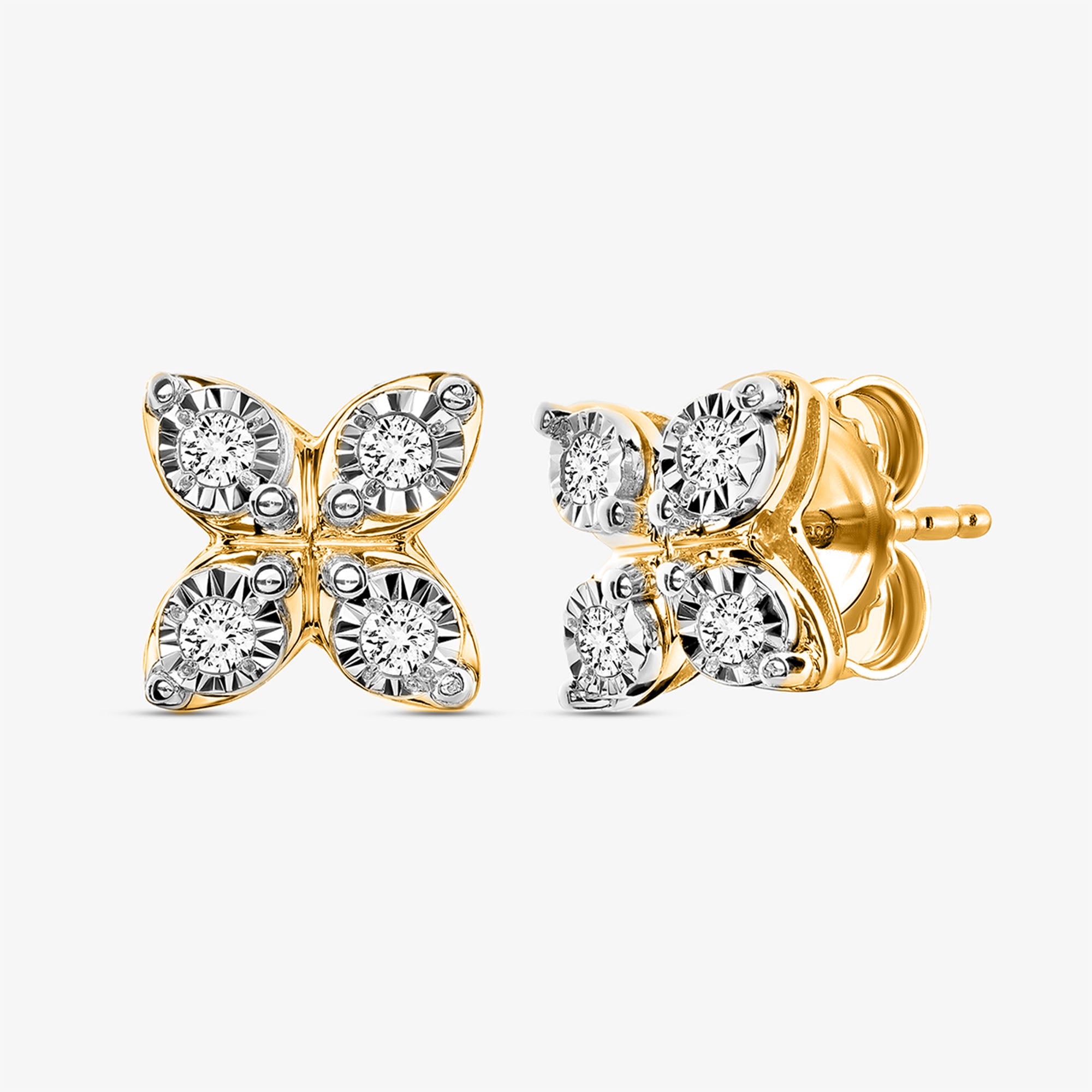 Keemti Jewels' Clover Spark Stud Earrings bring festive charm with their gold and diamond four-petal floral design.