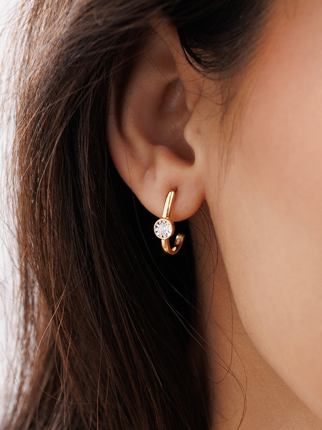 Keemti Jewels Orbit Glow Hoop Earrings Extra View