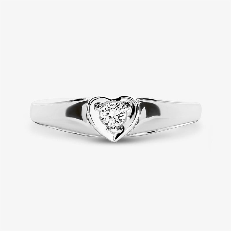 Keemti Jewels' Classic Pure Heart Ring: a silver heart-shaped setting with a round diamond, shown on white.
