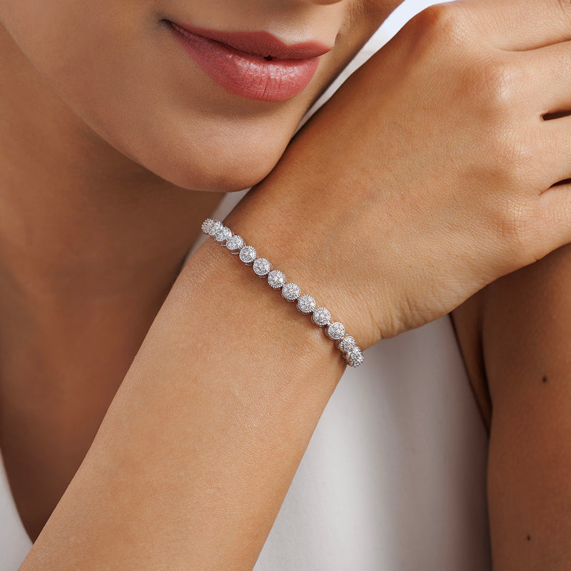 Round Diamond Link Bracelet