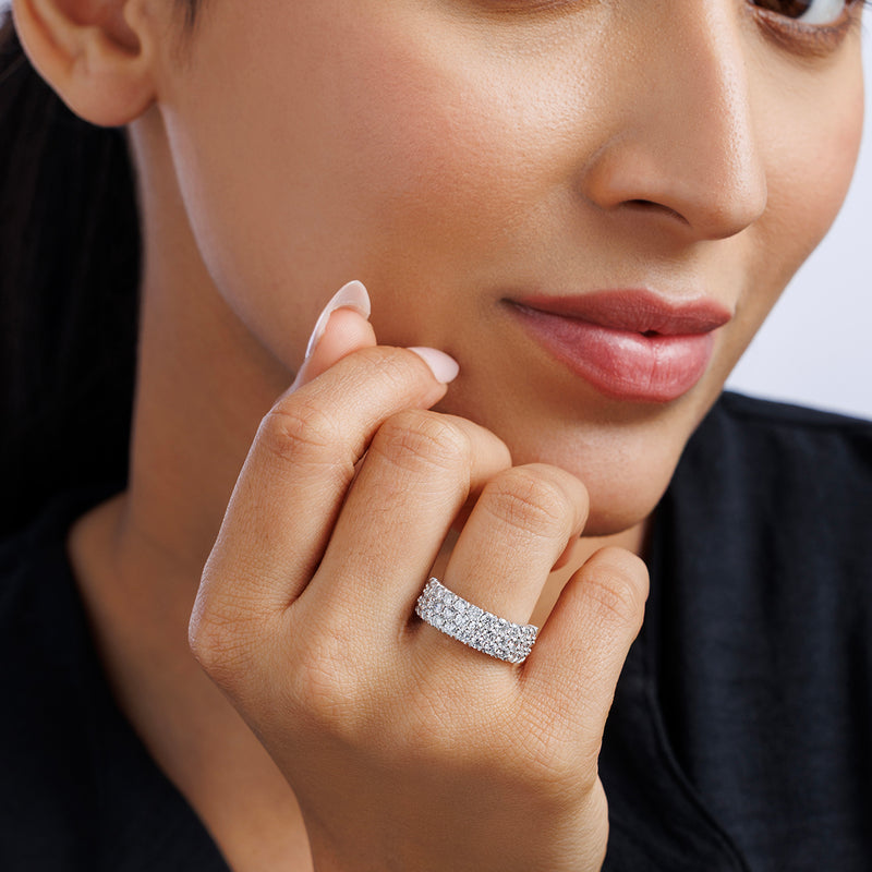 Radiant Mesh Diamond Ring