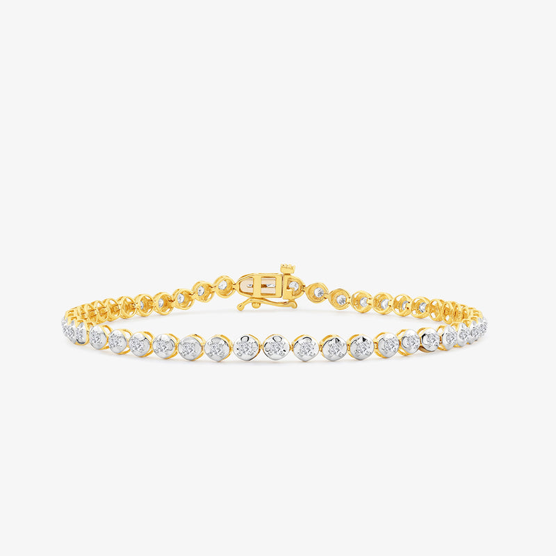 Keemti Jewels' Signature Brilliance Diamond Bracelet shines with seamless sparkle on a plain white background.