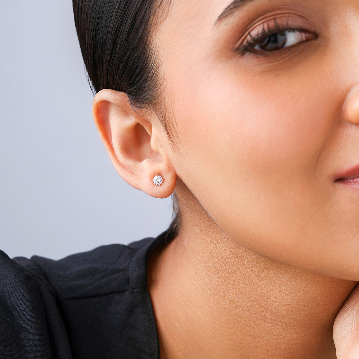 TIMELESS <span>Solitaire Stud </span>EARRINGS