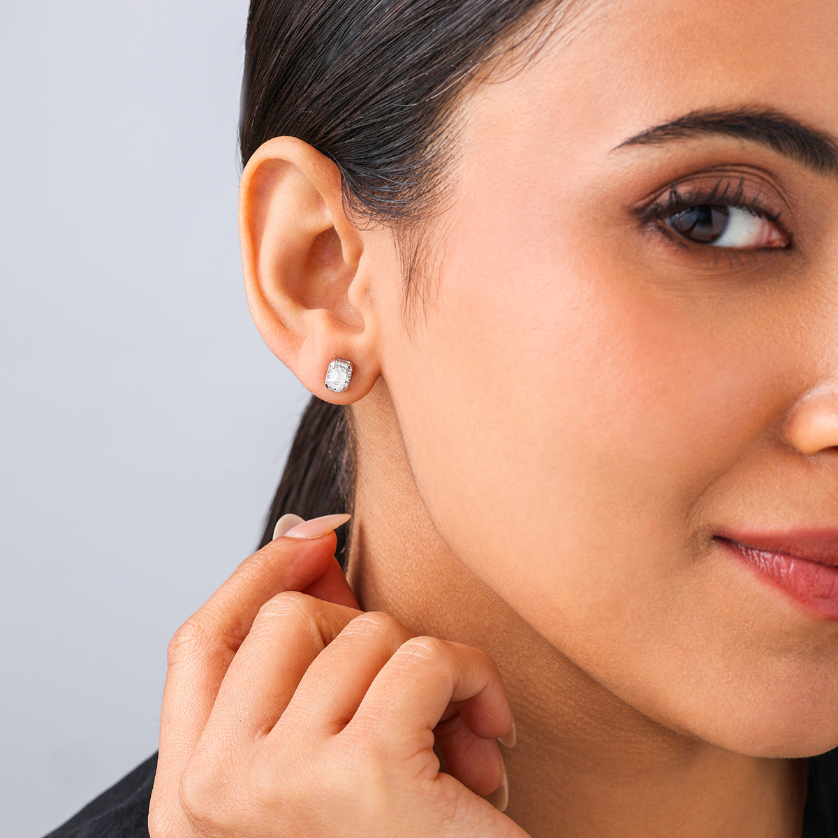 MODERN <span>Emerald-cut Halo Diamond Stud </span>EARRINGS