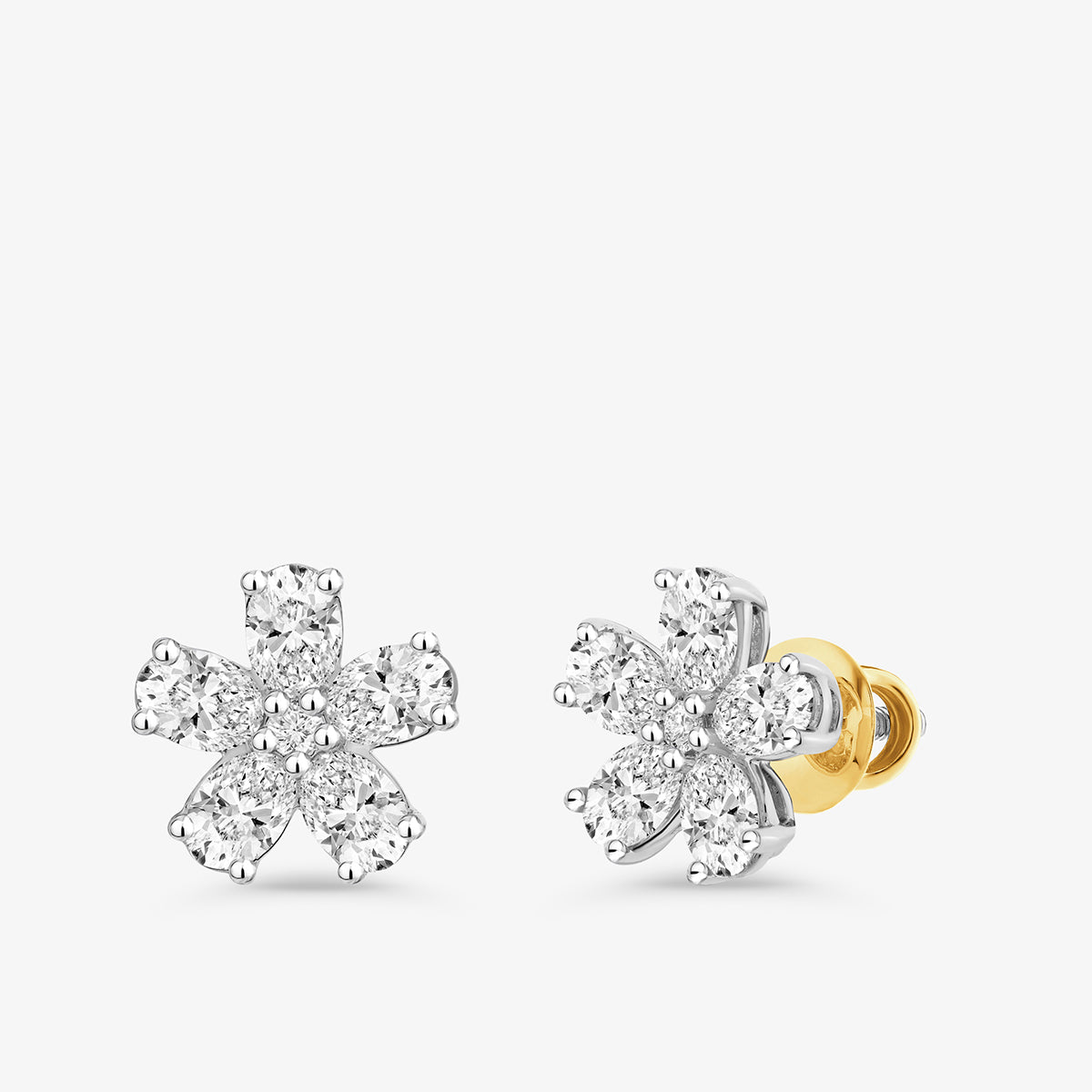 QUIET<span> Bloom Diamond Stud </span>EARRINGS