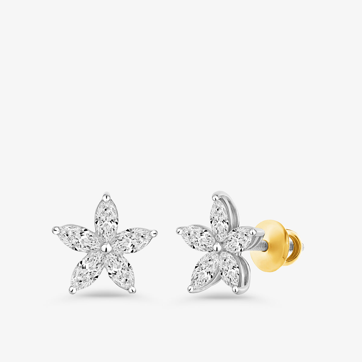 CLASSIC<span> Bloom Diamond Stud</span> EARRINGS