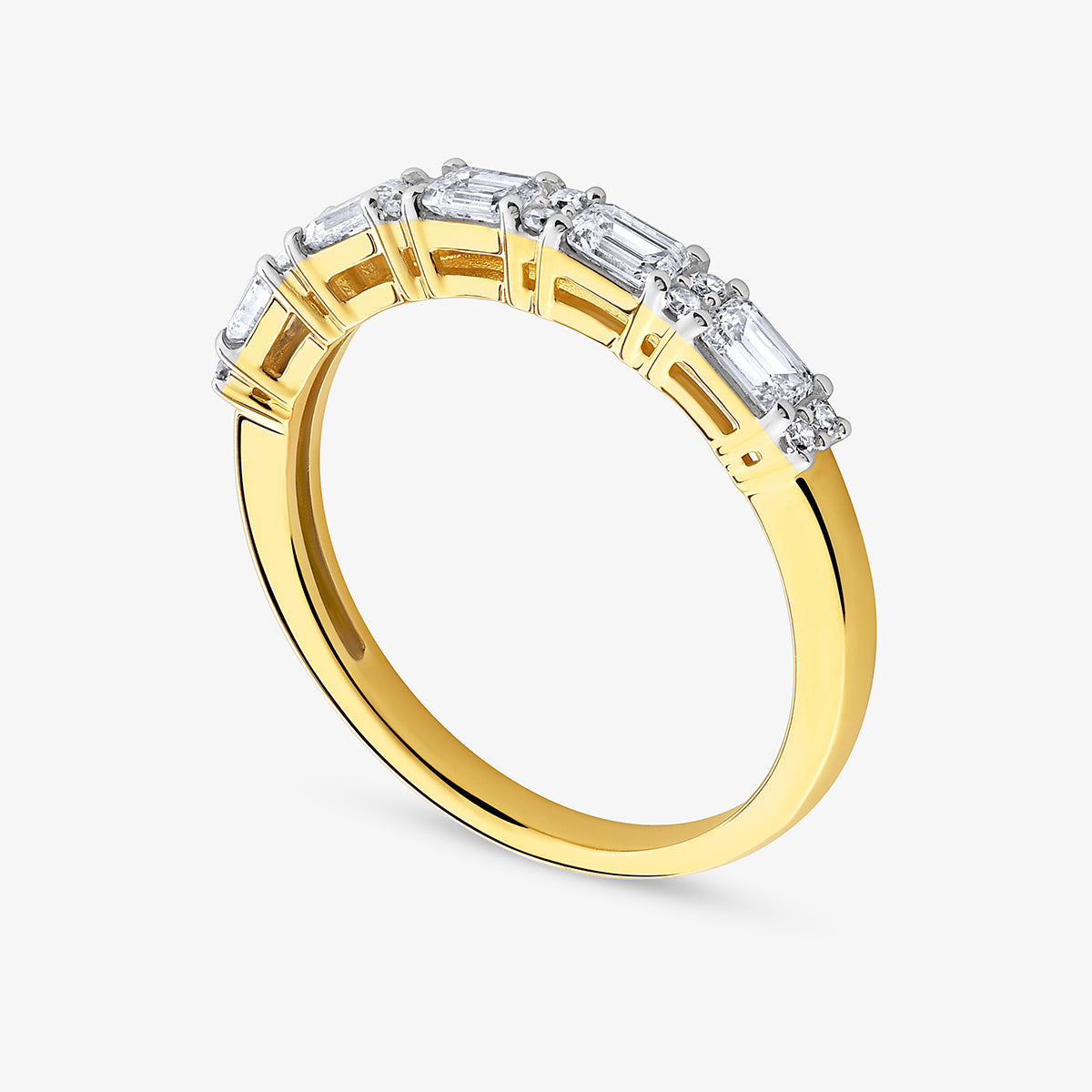 GRIDLINE<span> Emerald Cut Diamond </span>BAND