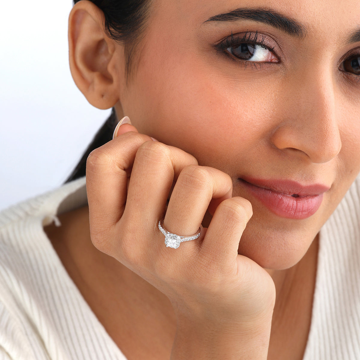 TIMELESS <span>Frame Of Love Diamond</span>RING
