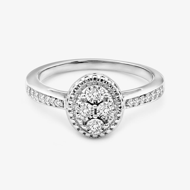 GRACE Cluster Ring, Sterlingsilber mit ovalem Halo-Cluster und Pavé-Band