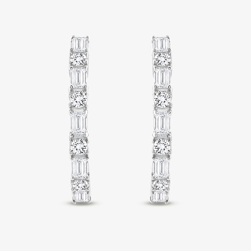 Keemti Jewels ORBIT shine huggie earrings feature white gold hoops with round and baguette diamonds, ideal for daily wear.