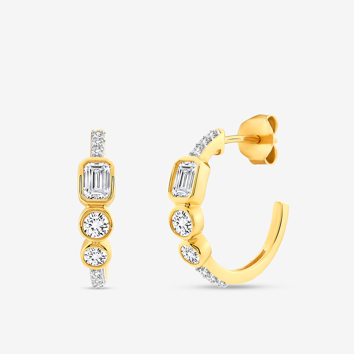 14kt Gelbgold Fusion Hoop-Ohrringe mit drei klaren Steinen