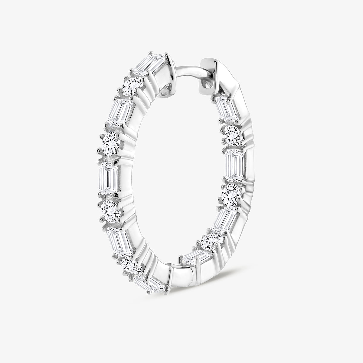 Keemti Jewels ORBIT shine huggie earrings feature alternating baguette and round stones, ideal for daily wear.