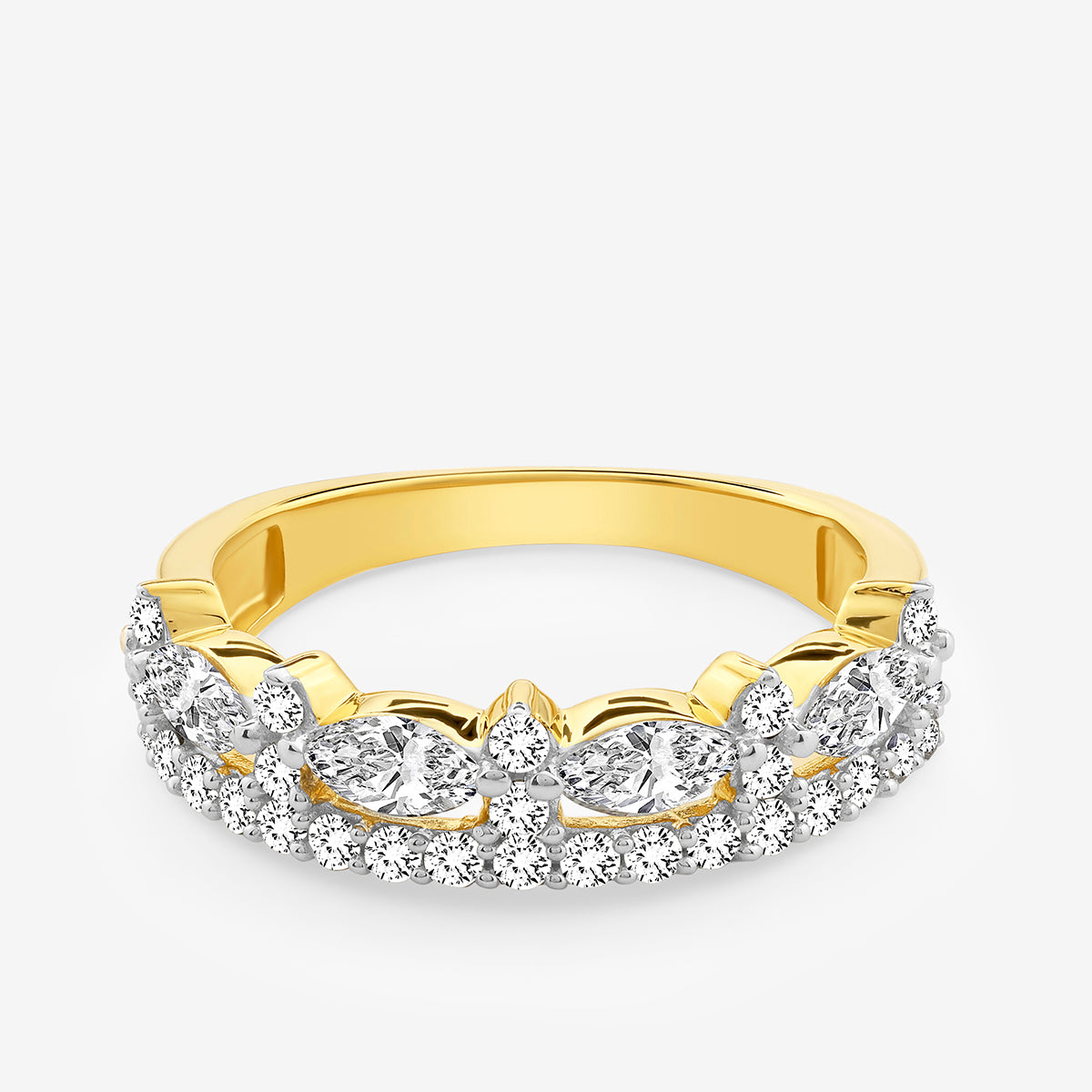 OVAL<span>Cluster Diamond</span> RING