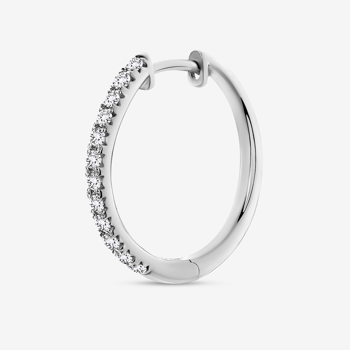 Keemti Jewels’ SOFT Shine Hoop Earrings feature round diamonds for front-half sparkle, shown on a white background.