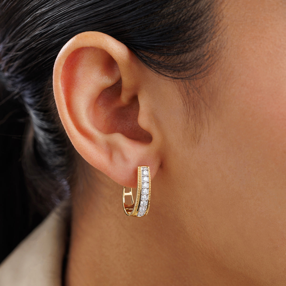 CLASSIC<span> Linear Diamond Hoop</span> EARRINGS
