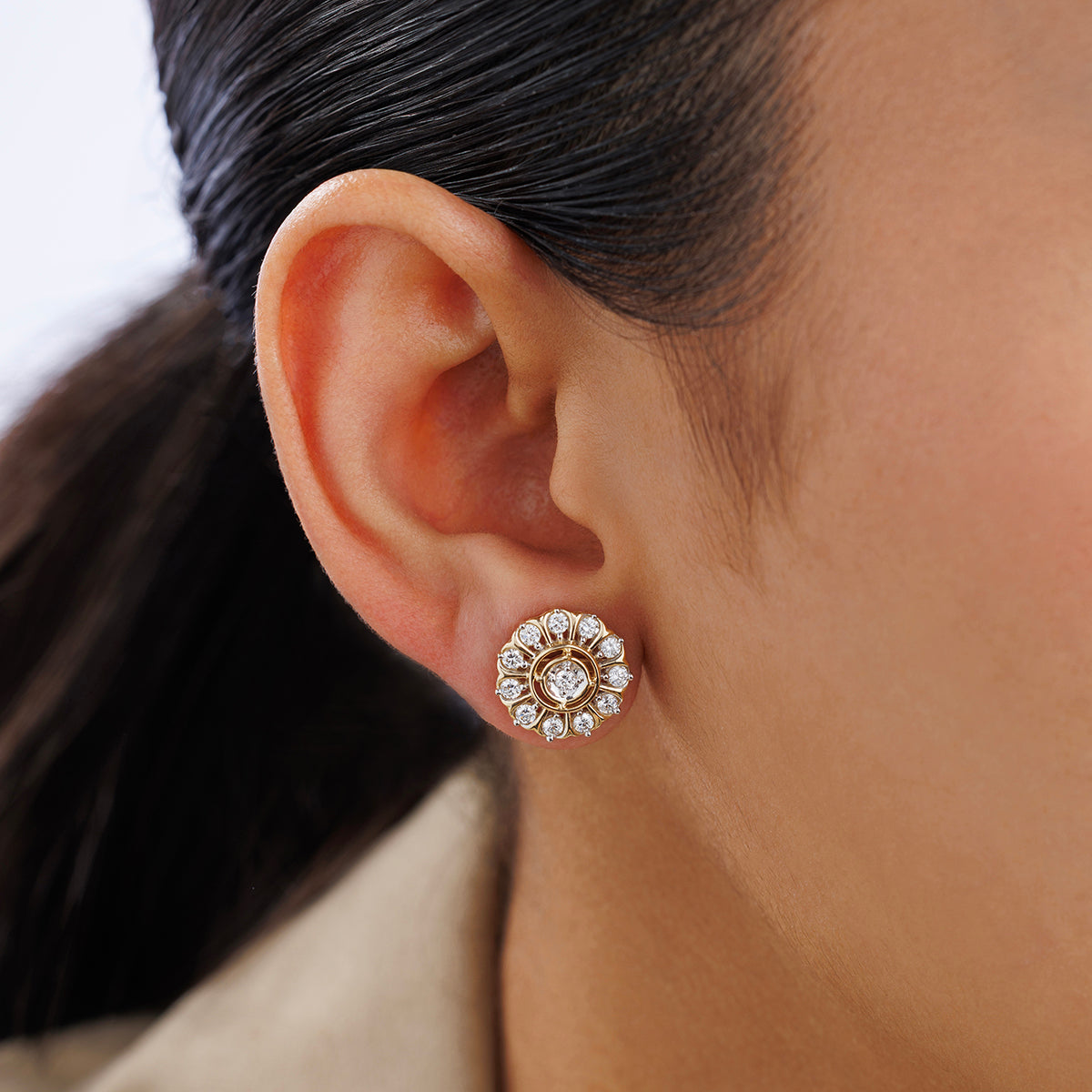 VINTAGE <span>Grace Stud </span>EARRINGS