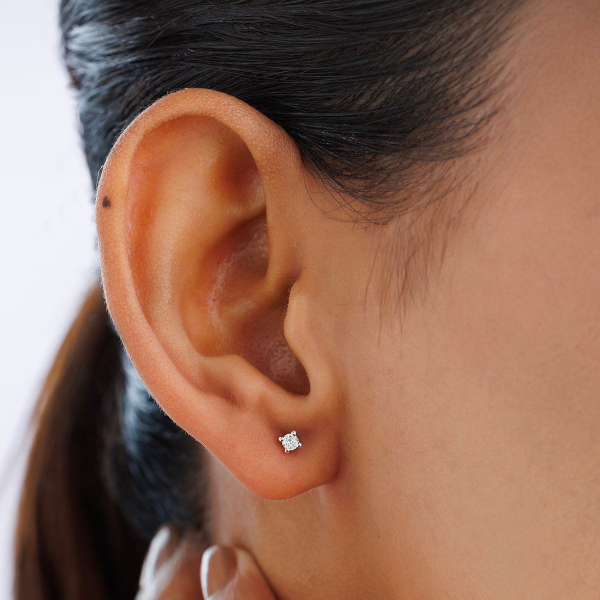 TIMELESS <span>Solitaire Stud </span>EARRINGS