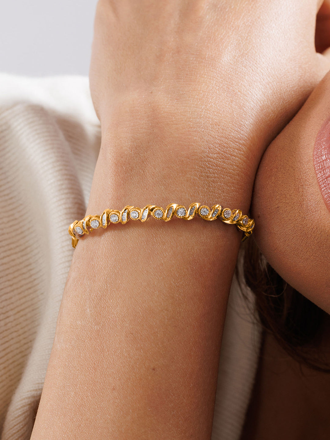 Keemti Jewels Twilight Wave Bolo Bracelet Extra View