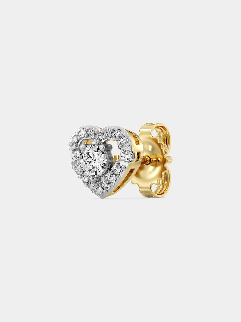 Herz-Ohrstecker mit funkelndem Mittelstein und Pavé-Kranz, silberfarben (0,75 ct)