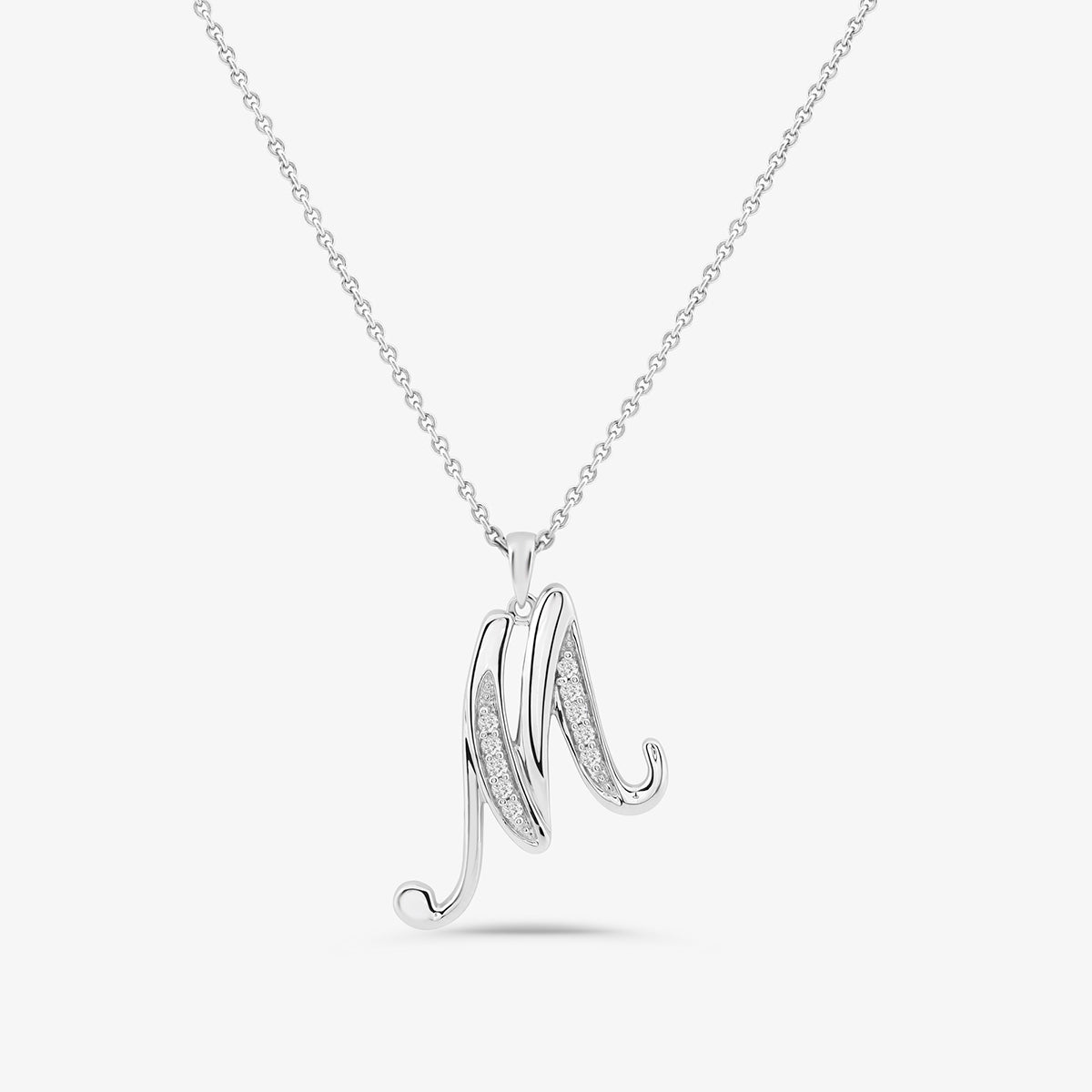 CLASSIC<span> M Signature Diamond </span>PENDANT