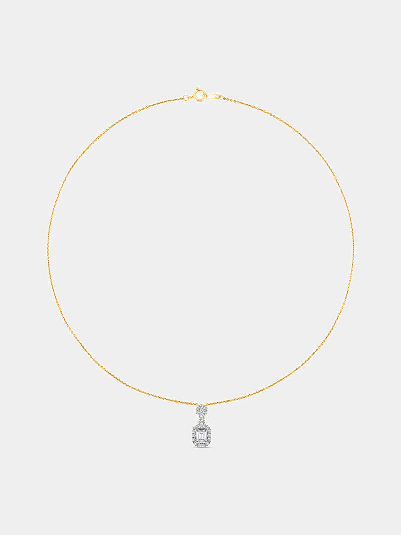 Keemti Jewels' Eternal Emerald Halo Necklet: gold chain, emerald-cut and round diamonds for timeless elegance.