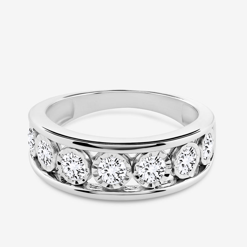 Full Cluster Diamond Ring