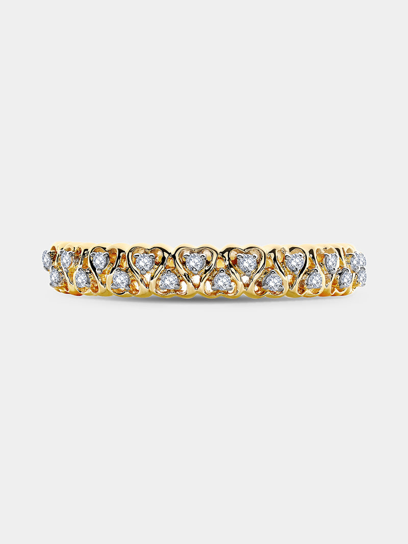 Zweilagiger Weave-Ring: gewölbte Bandform mit Reihen funkelnder Herz-Steine
