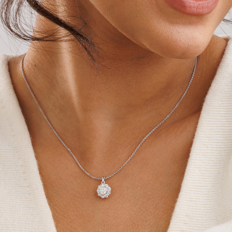 Daisy Glow Diamond Necklet