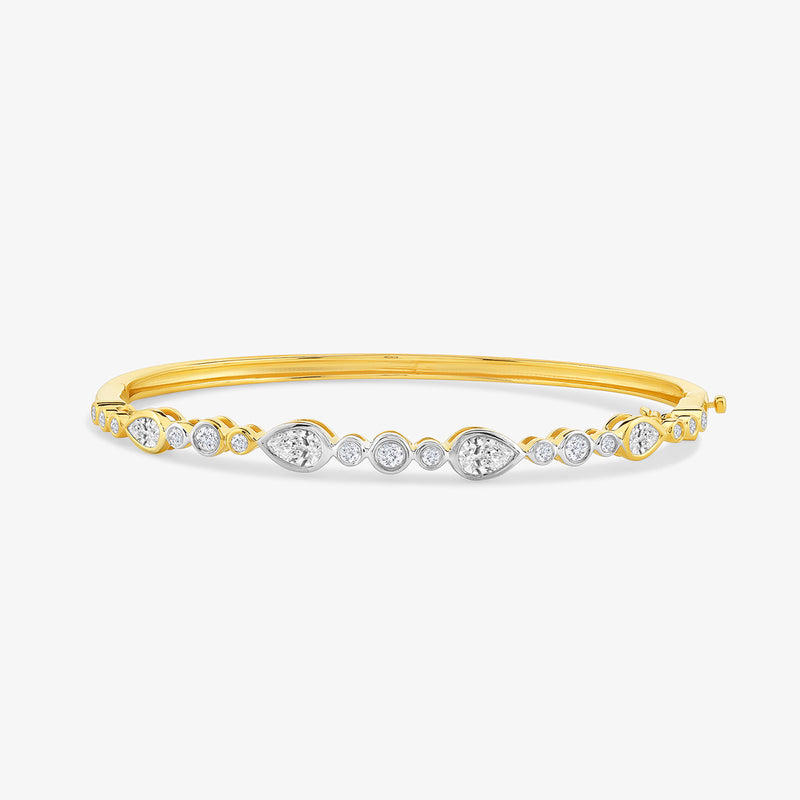 Teardrop Motif Oval Diamond Bracelet