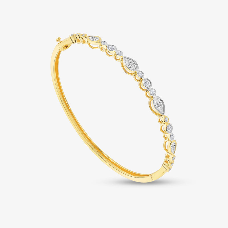 Teardrop Motif Oval Diamond Bracelet