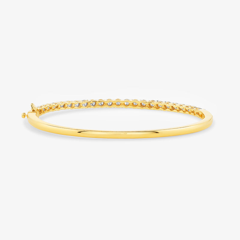 The Sparkle Line Diamond Bracelet by Keemti Jewels features a row of diamonds on a plain white background.
