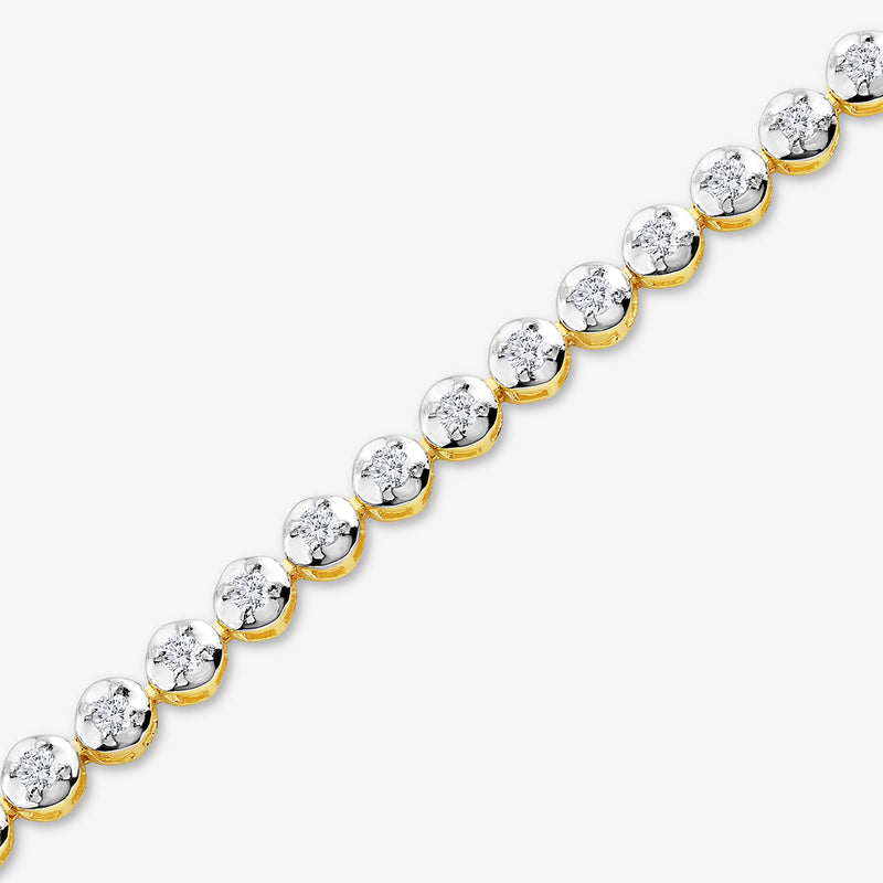 The Keemti Jewels Signature Brilliance Diamond Bracelet features diagonal diamond links for seamless sparkle.