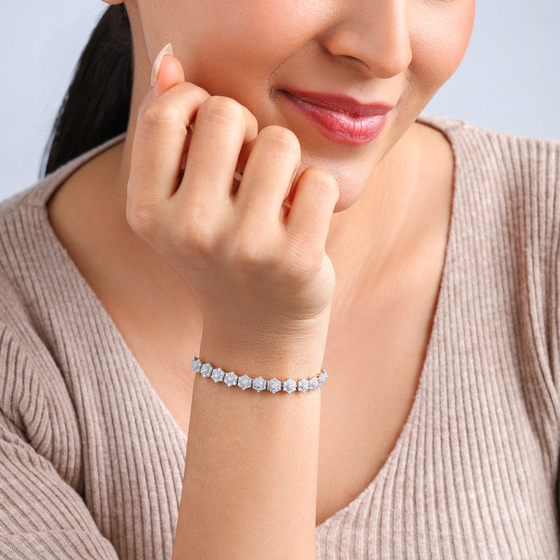Twinkle Line Diamond Bracelet