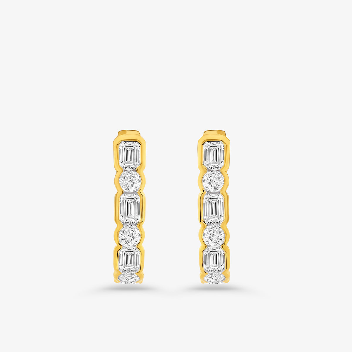 LUNA <span>Link Diamond Hoop </span>EARRINGS