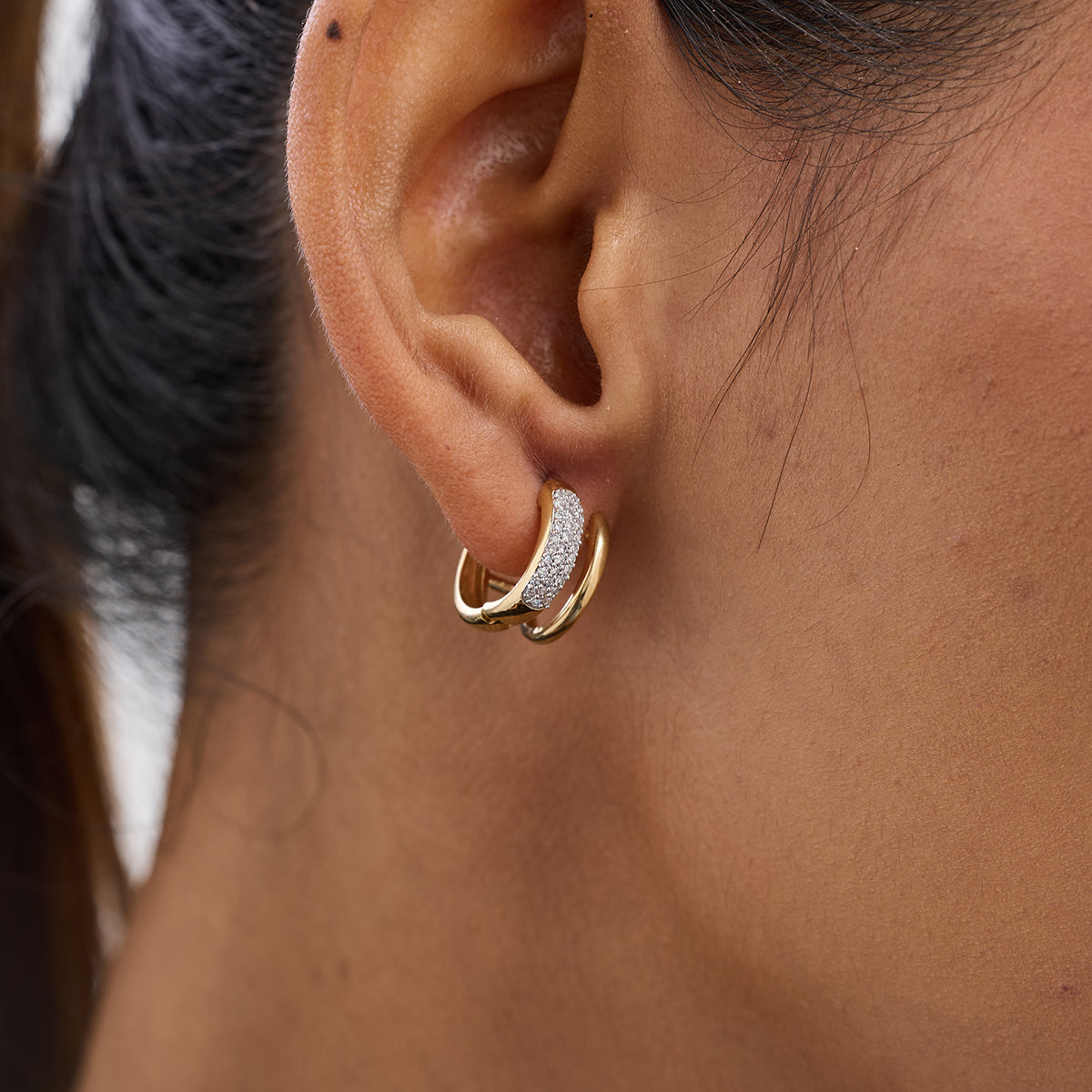 DOUBLE <span>Dazzlefront Diamond Huggie </span>EARRINGS