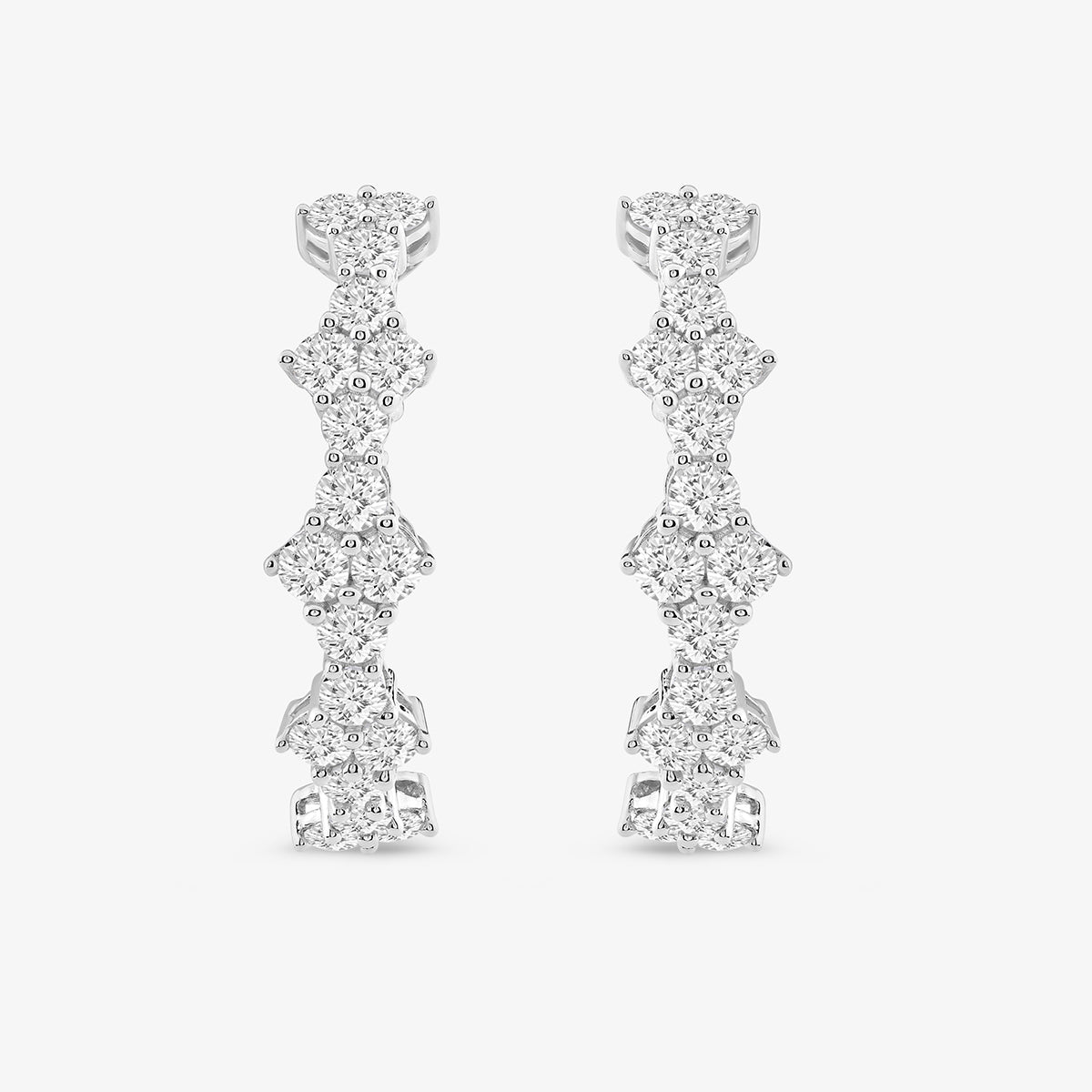URBAN <span>Glow Diamond Huggie </span>EARRINGS