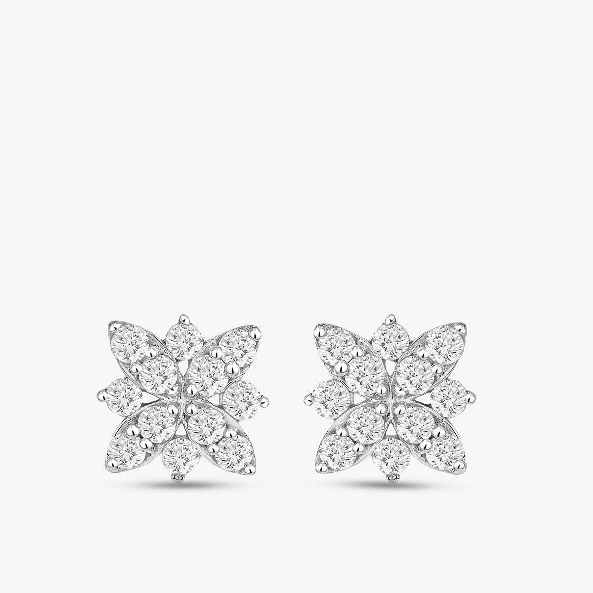 FOREVER<span> Bloom Diamond Stud </span>EARRINGS