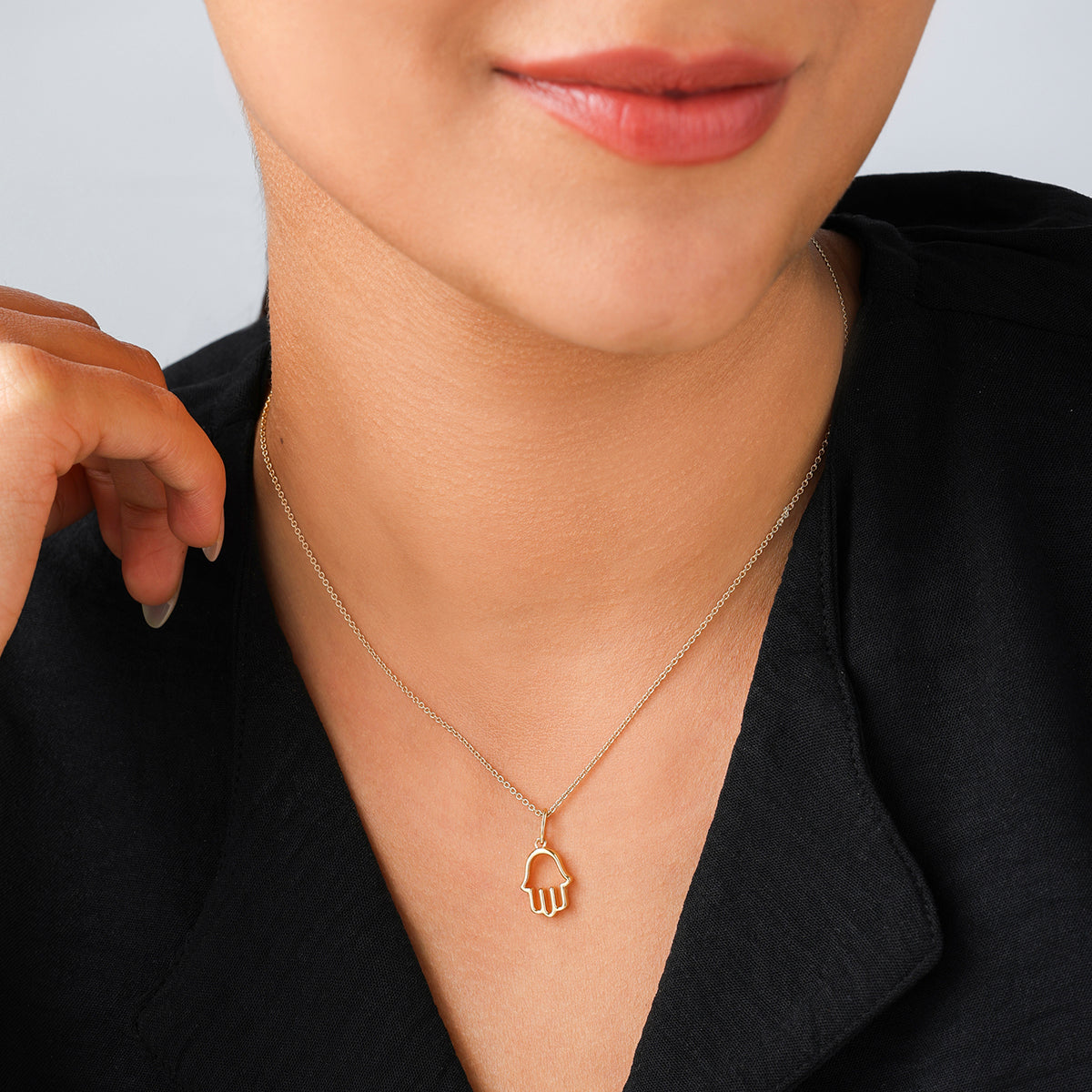 BLESSED <span>Hand Nazar Diamond </span>PENDANT