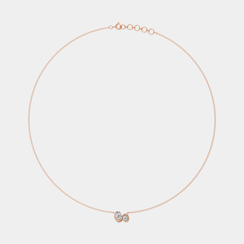 Close Nest Diamond Necklet